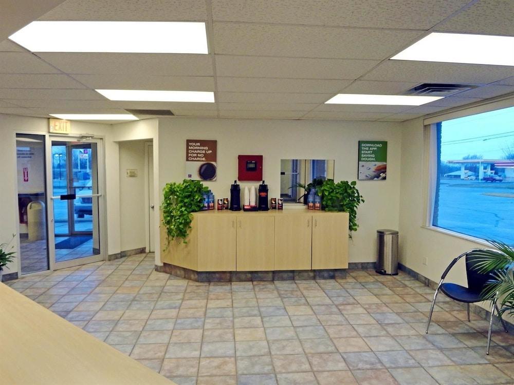 Days Inn By Wyndham Indianapolis South Екстер'єр фото